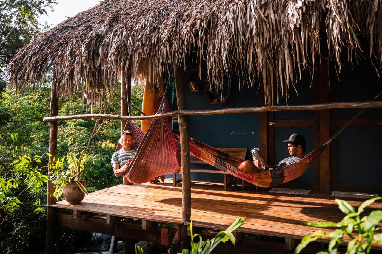 Hostel Clandestino Maderas Playa Maderas